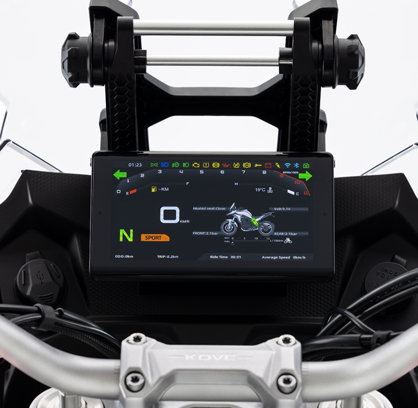 DASHBOARD TFT 6,75" CON CONECTIVIDAD MIRRORING