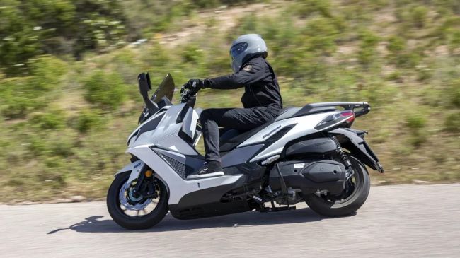 SYM Cruisym 400