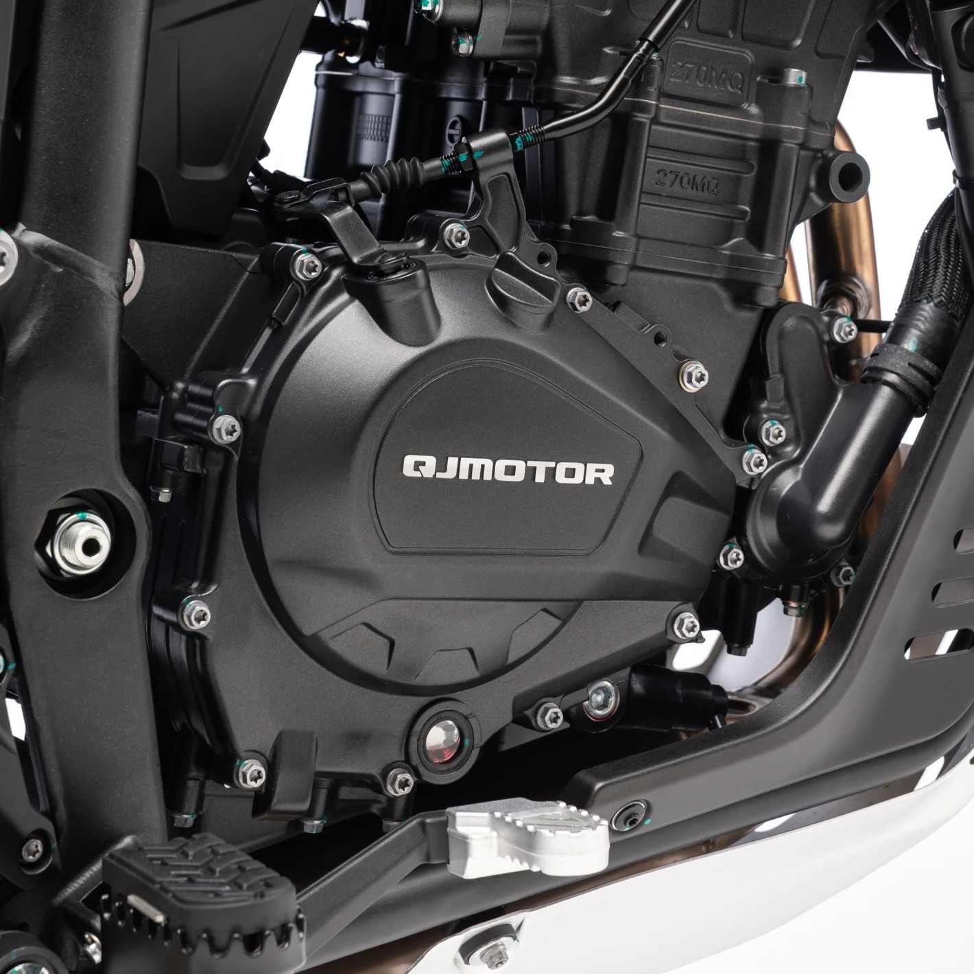MOTOR Bicilíndrico DOHC 449cc