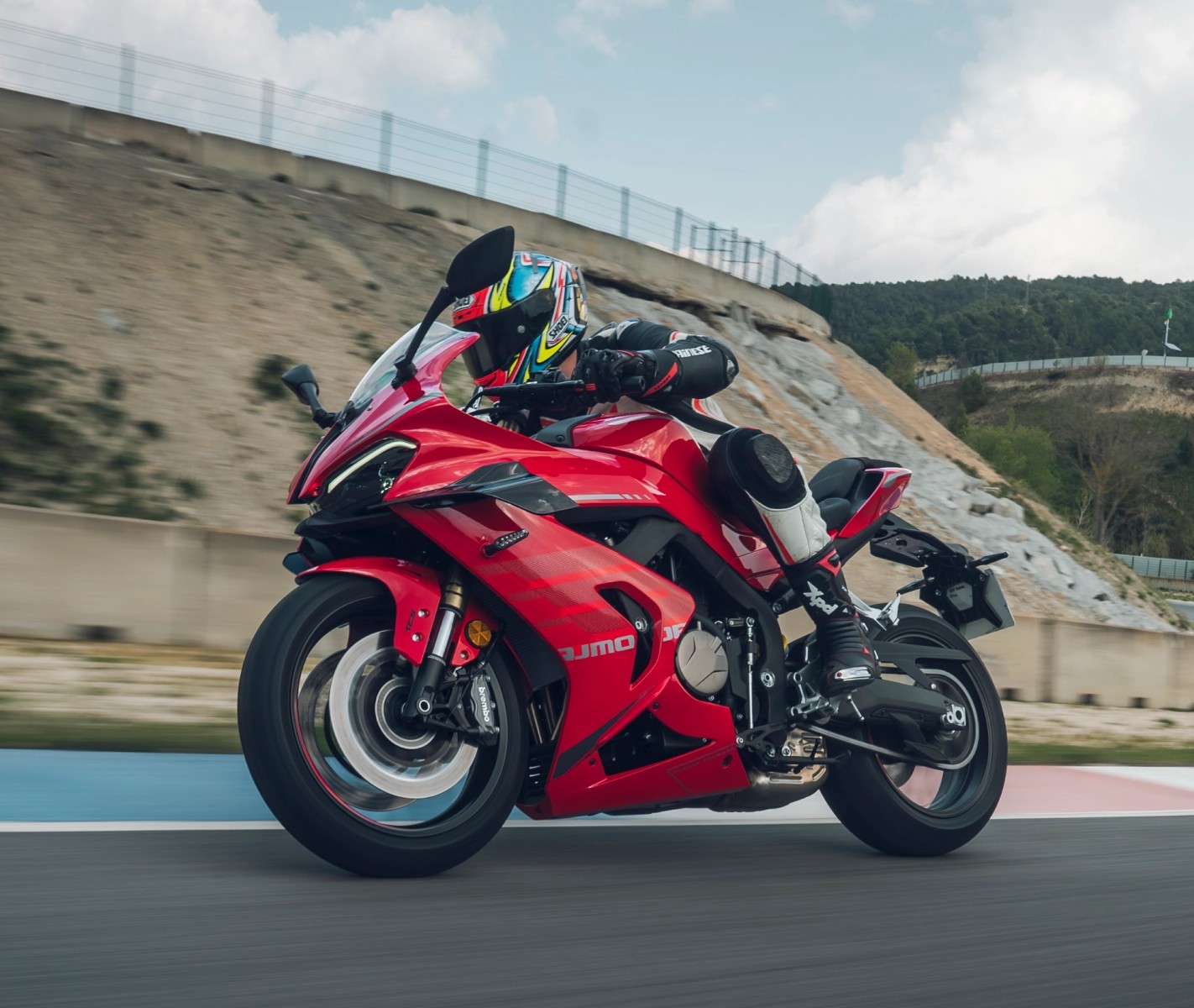 QJ Motor SRK 800RR