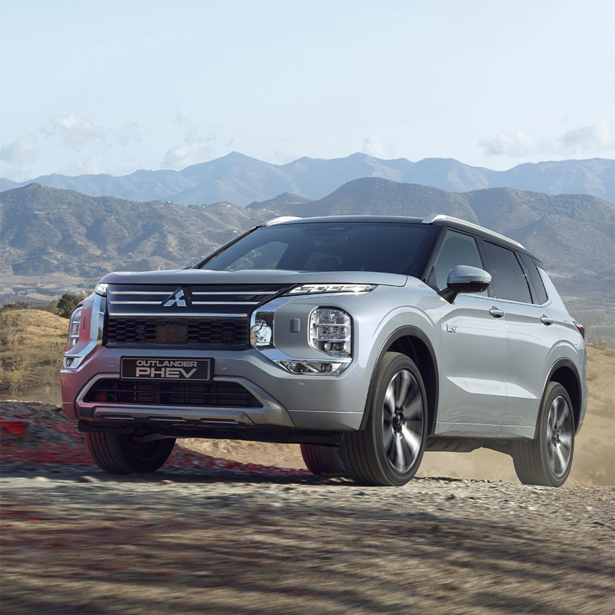 ¡OFERTA ÚNICA! Nuevo Mitsubishi Outlander PHEV por solo 32.930 €